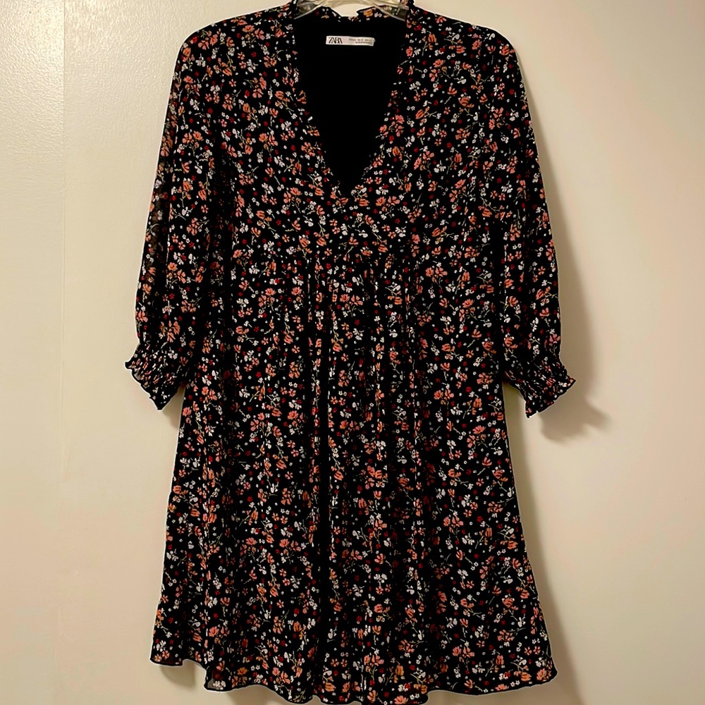 Zara size XS black and floral dress